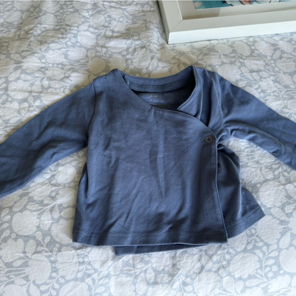 NWT 0-3 pehr blue kimono shirt